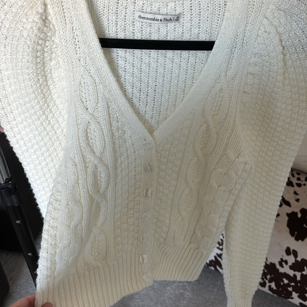 A&F cable knot button sweater - Picture 3 of 5